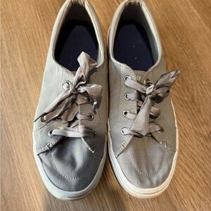 Sperry Light Gray Canvas Sneakers